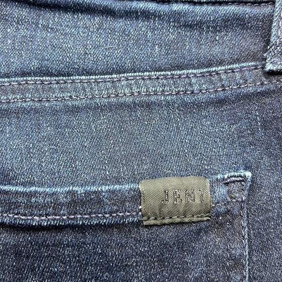 7 For All Mankind Jen 7 Slim Straight Size 2 - Picture 12 of 16